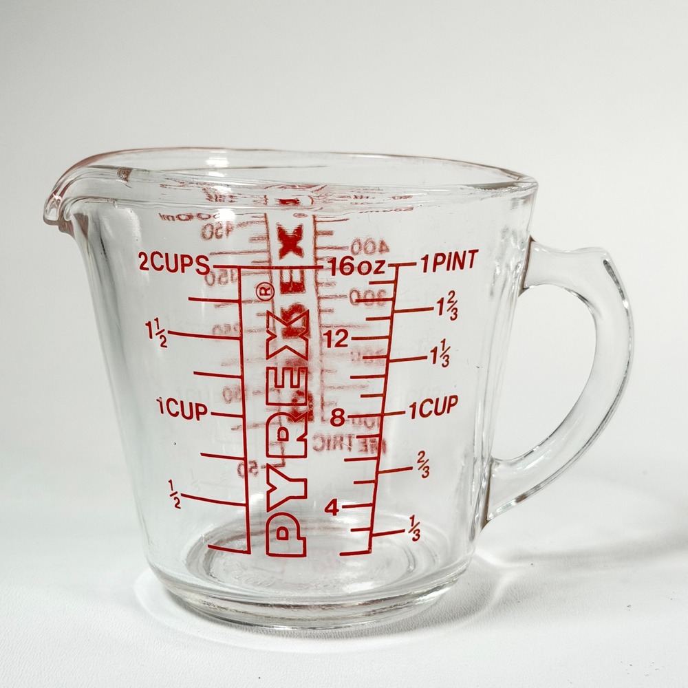 Vintage Pyrex Measuring Cup 16oz 500ml 2-Cup Clear Glass Red Lettering 516 USA